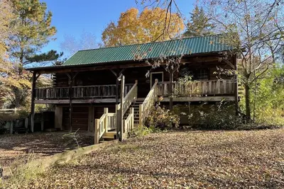 Image de Beautiful Rustic Log Cabin Near Kentucky Lake
