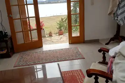 Image de El Cascajal: Amazing Lake View