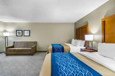 Image de Comfort Inn Ottawa - Standard 2 Queen Beds Non Smoking