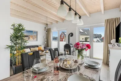 Image de Favorite place - terrace, wood-burning stove, sauna, close to the beach and the North Sea