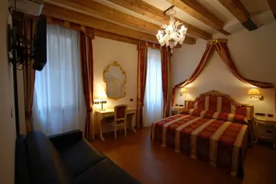 Image de Appartement 'Grand Canal' situé à quelques pas du Pont du Rialto