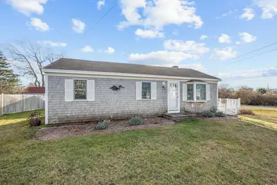 Image de Ocean Views and Private Beach. The Ultimate Cape Cod getaway!