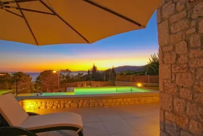 Image de Villa Luciana - Private Pool, Bbq, WiFi & Ac