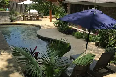 Image de 2026 Masters Rental -- 5 miles to Course, Pool for Entertaining @ Private Home