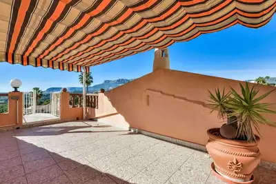 Image de Bel appartement dans une maison de vacances avec Wifi, piscine, climatisation, Tv, patio et parking