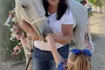 Image de Vacation with the Horses in our Ranch House! Right off Hwy 395