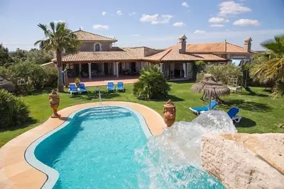 Image de Maison de vacances Platja de Muro pour 1 - 10 personnes avec 6 chambres à coucher - Maison de vacanc