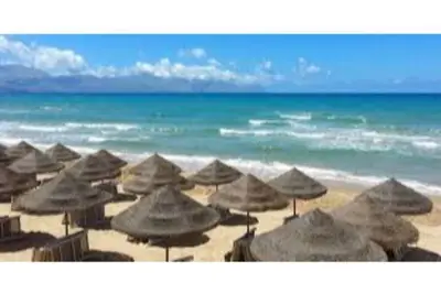 Image de Attic room with terrace near the sea