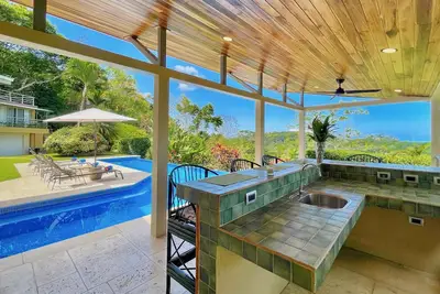 Image de Cielito Lindo - Ocean Views, Pool, Close to Beach! !