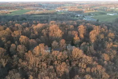 Image de Pennsy Ridge Hideaway: Relax in our centrally-located wooded retreat w/ hot tub