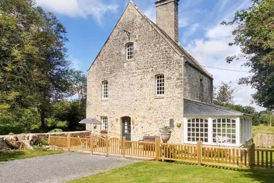 Image de Belle maison à Auxais avec WiFi