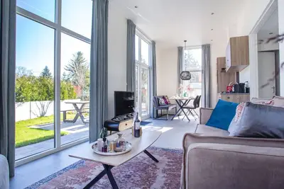 Image de Magnifique maison de vacances privée pour 4 personnes avec Wifi, piscine, Tv, terrasse et parking