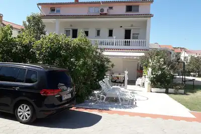 Image de Vacation home for 17 guests with 240m² in Palit (149600)