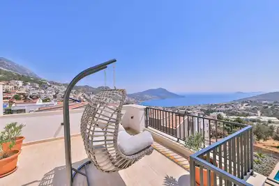 Stunning Honeymoon Villa nr centre of Kalkan