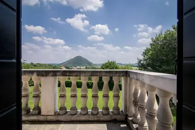 Image de Private Villa Nestled in the Euganean Hills