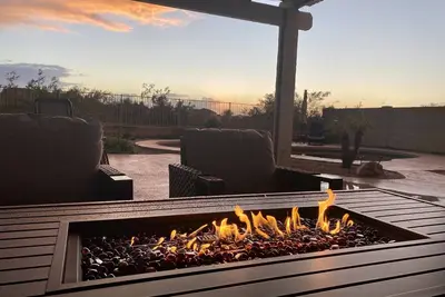 Image de Estrella-Goodyear 3br Bungalow Home w/ Heated Pool Close to Nascar, Golf, Ballpark