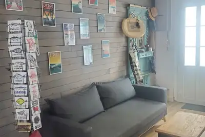 Image de Maison de ville avec cour, 3 chambres, quartier du Pollet - 10 minutes du centre