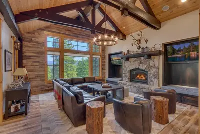 Silver Fox at Northstar - Tluxp