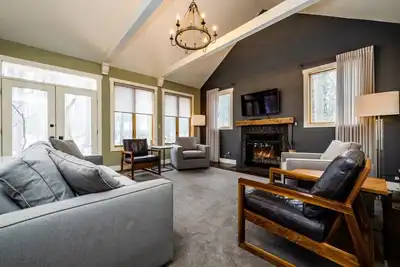 Image de Beautiful Harbert Home Close to Sandy Lake Michigan Beach!