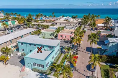 Image de 3/2 For 8 Guests-Beach View-Shared Furnished Patio