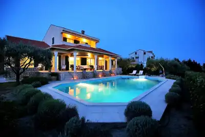 Image de Spacious and luxury Villa Clara with extra-large pool