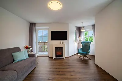 Image de Appartement de vacances \"Engel Erker\" avec vue sur les montagnes, climatisation, sauna et terrasse