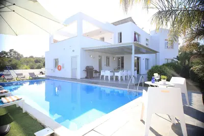 Image de Akefalou Bay Villa - 5 Bedroom Exclusive villa