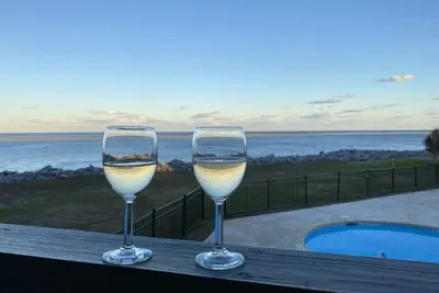 Image de Ocean views, private pool at North Hampton Villas