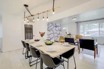 Image de Base Camp | Mhk - Walking Distance to Sports Complex