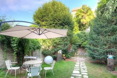 Image de Villa Malvina E: A welcoming apartment that is part of an ancient historic building, with Free Wi-Fi.