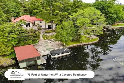 Image de Grand Maison Bobcaygeon Luxury Waterfront Cottage