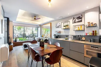 Image de Appartement familial moderne - Tour Eiffel
