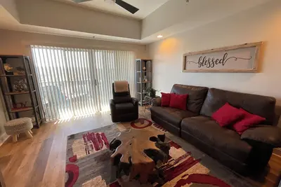 Image de Penthouse Retreat-Condo in Bristol-3 Br, 3br