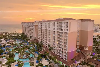 Image de Aruba Surf Club Week of August 16-23 & Week of August 23-30 Only!