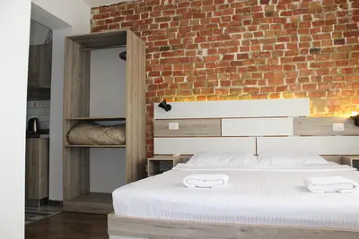 Image de new stylished apartment at artistic liceum 2