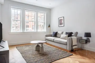 Image de Well-Located Porter Square 1br in Harvard Square