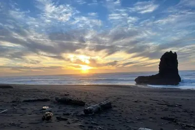 Image de Hot & Cold Tubs Sauna Walk to Beach Dog Friendly Ev Charger