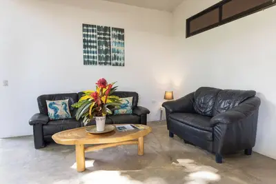 Image de Family-Friendly 2br Villa | Steps to Beach, Pool, Yoga Deck & grill