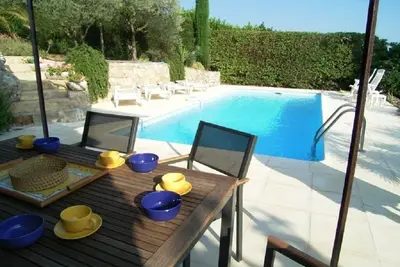 Image de Traditional  Family Villa A/C, 3 bedrooms, sleeps 6, easy walk to the village