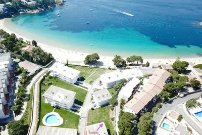 Image de Magnifique appartement sur crique d' Almadrava