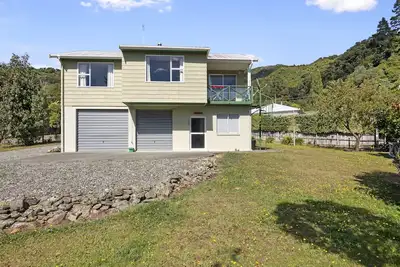 Image de McFalls Bach - Havelock Holiday Home