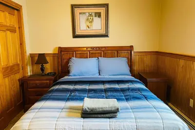 Image de Executive Suite in a quiet neighborhood