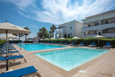 Image de Accès Direct à la Plage | 500m des Commerces