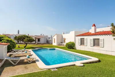 Blue Moon · Blue Moon apartment -100 mts from the sea- Menorca