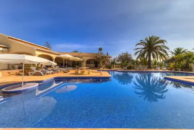Image de Villa Miramonte quiet residential area, flat plot and totally private