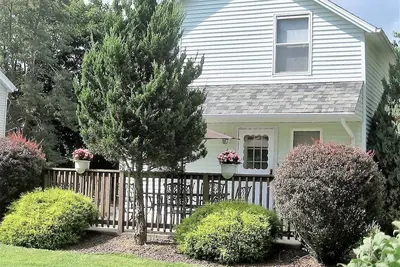 Image de Oneonta Baseball House