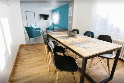 Image de Charmante maison lumineuse et confortable.