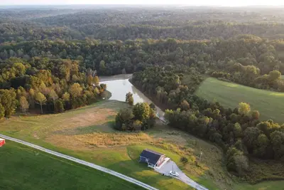 Image de Bourbon Country Cottage <br>Newly renovated  in the country with amazing views