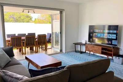 Image de Family Getaway With Large Parent Retreat!