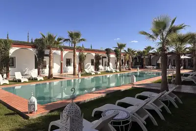 Image de Casa Victoria, 60 couchages, villa-riad atypique, parfait pour vos événements à Marrakech